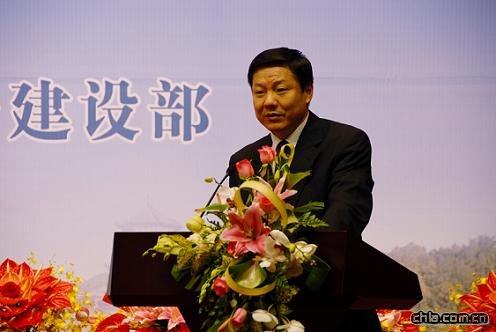 住房和城鄉(xiāng)建設部城市建設司司長陸克華主持會議