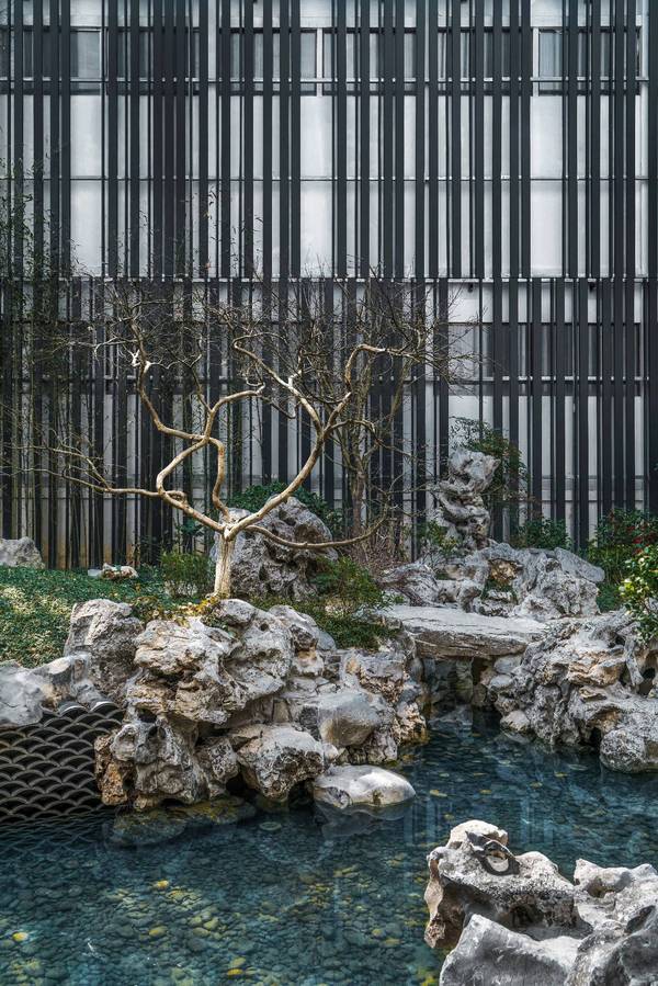 現(xiàn)代建筑與古典園林的結(jié)合