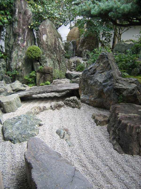 庭院巖石園設(shè)計案例
