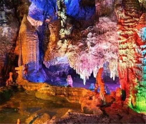 荔波樟江風(fēng)景名勝區(qū)——中國(guó)的超級(jí)盆景