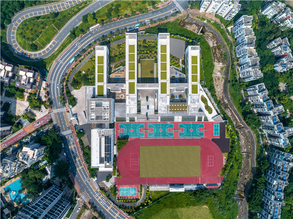 深圳云海學(xué)校:以高效布局應(yīng)對(duì)復(fù)雜場(chǎng)地