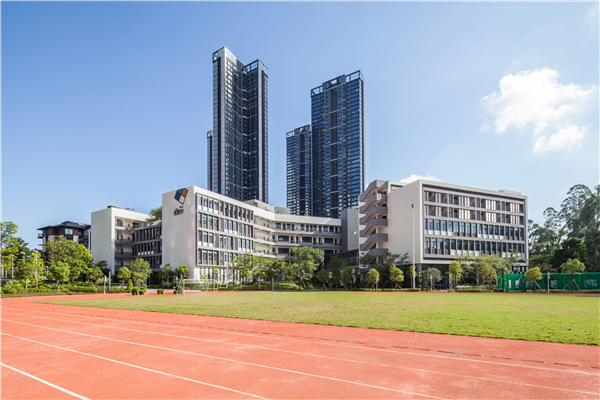 深圳香山里小學(xué)：開放、多層次的復(fù)合教學(xué)空間